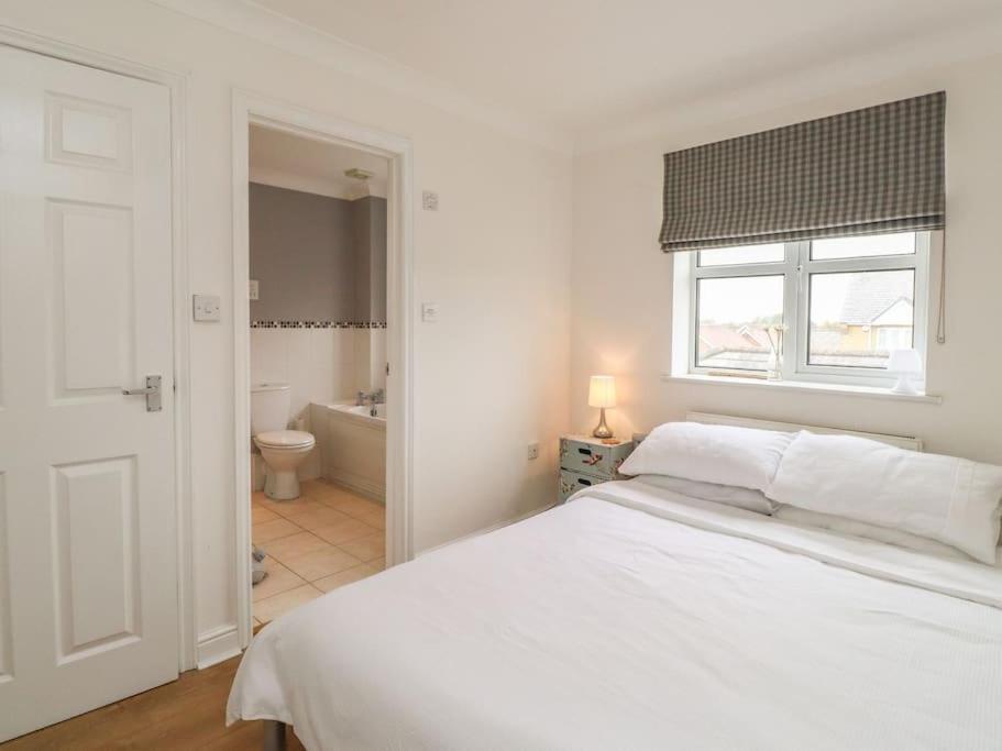 Stunning Seaviews - Beach House - Jacuzzi Bath Tub Littlestone-on-Sea Eksteriør bilde