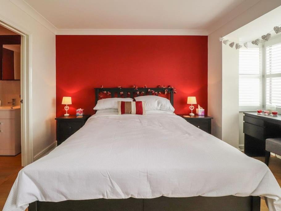 Stunning Seaviews - Beach House - Jacuzzi Bath Tub Littlestone-on-Sea Eksteriør bilde
