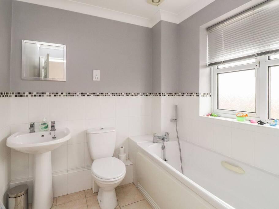 Stunning Seaviews - Beach House - Jacuzzi Bath Tub Littlestone-on-Sea Eksteriør bilde